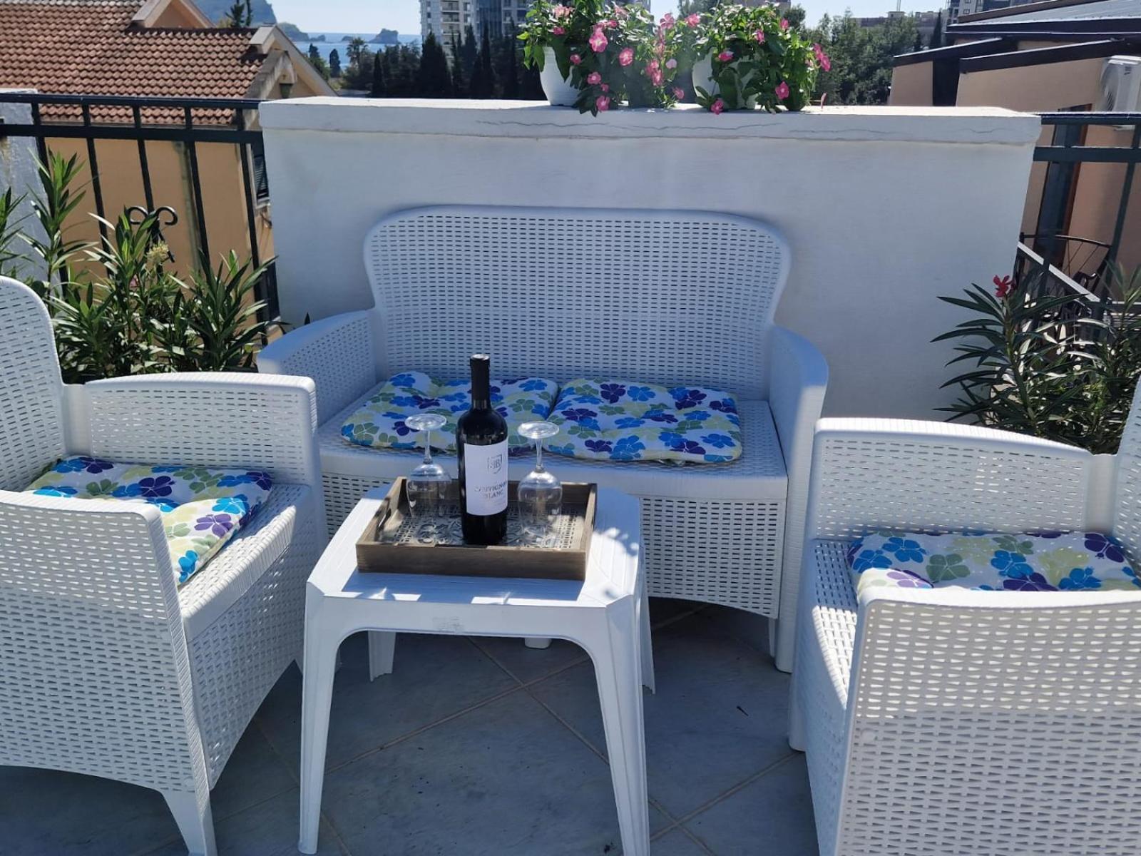 בודווה Apartments Tamara מראה חיצוני תמונה