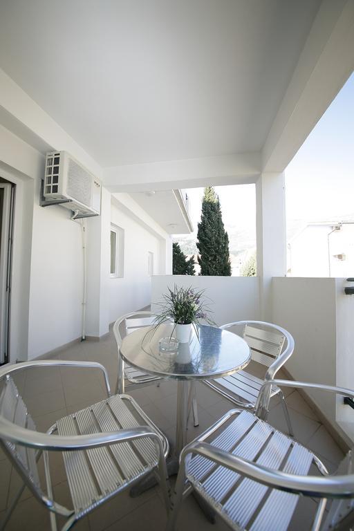 בודווה Apartments Tamara מראה חיצוני תמונה
