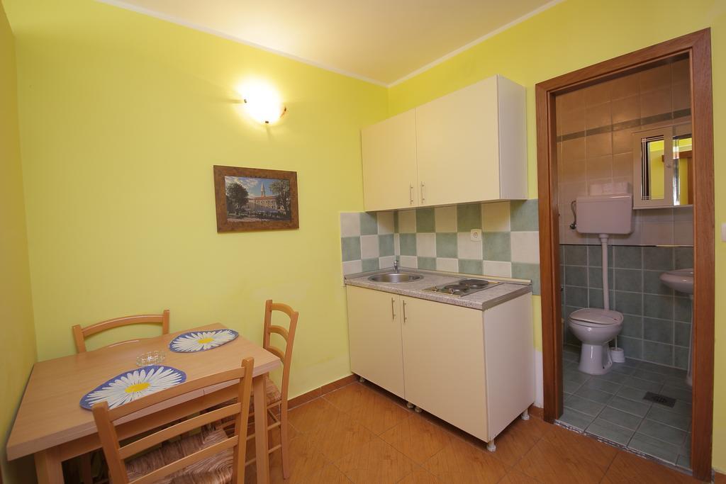 בודווה Apartments Tamara חדר תמונה